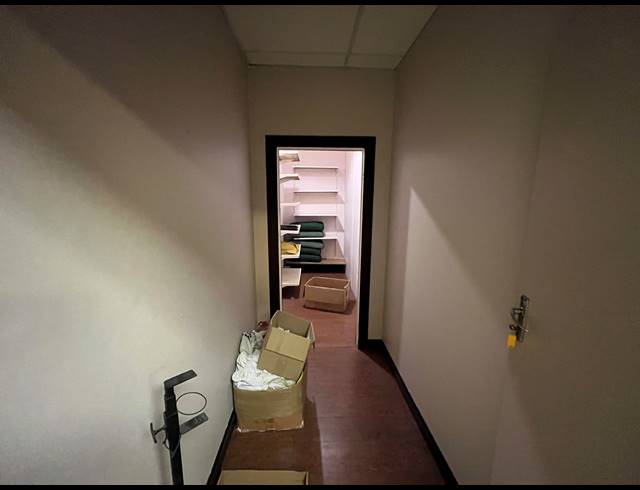 200M² OFFICE TO LET IN PARKLANDS